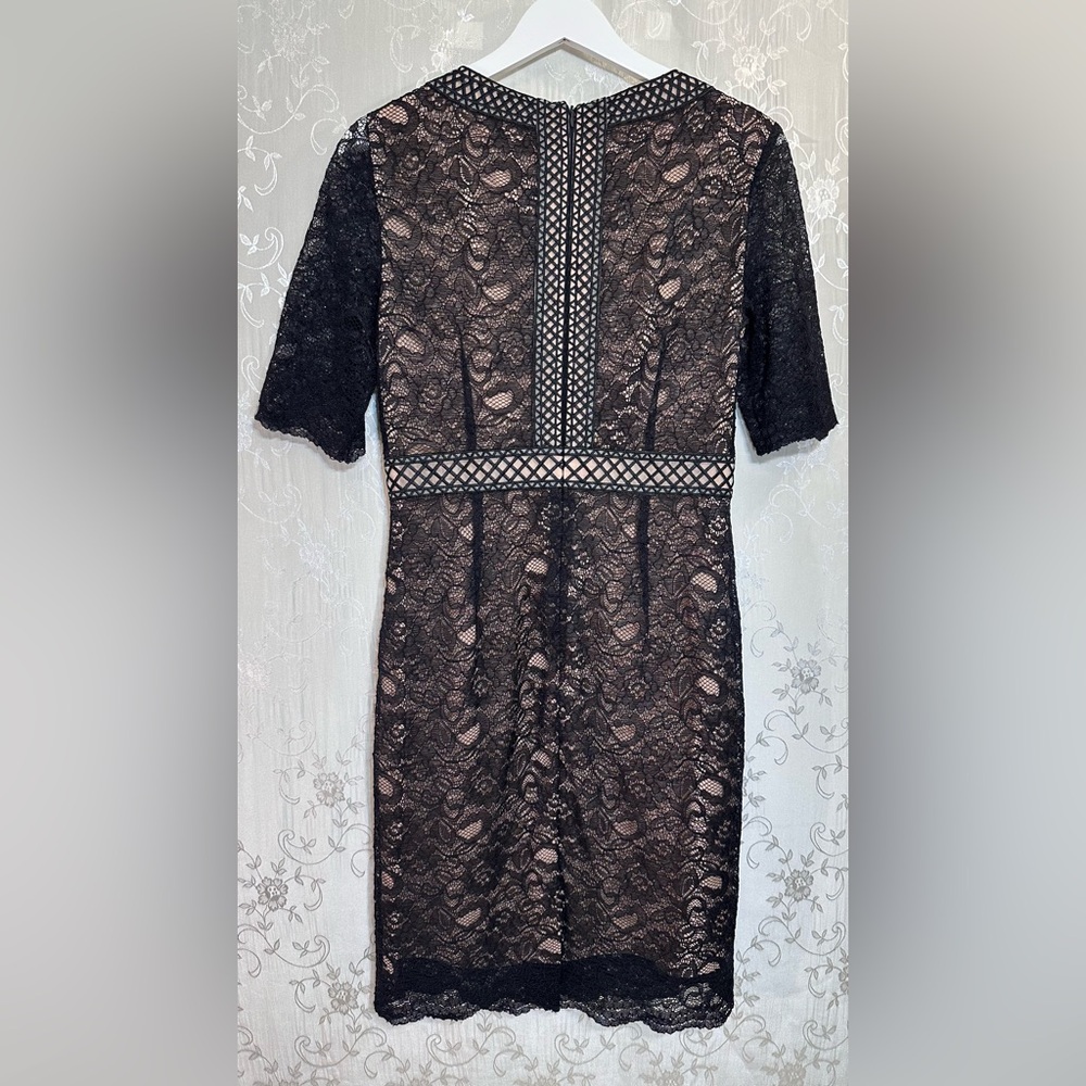 ANTONIO MELANI Black Lace Sleeve Dress - Picture 4 of 10